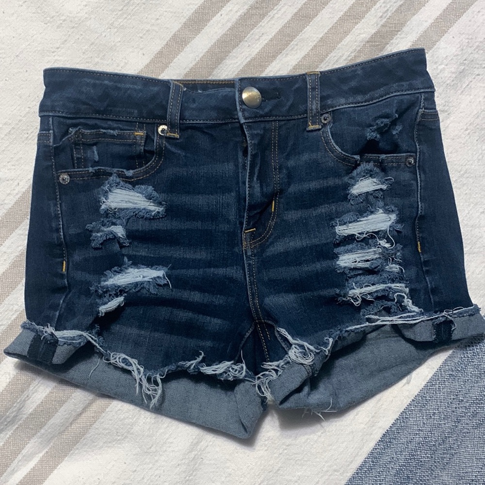 American Eagle High Rise Distressed Shorts Size - 4